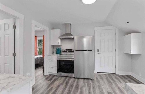 Two Rivers House | Beach Escape w/Hot Tub & Fire Pit