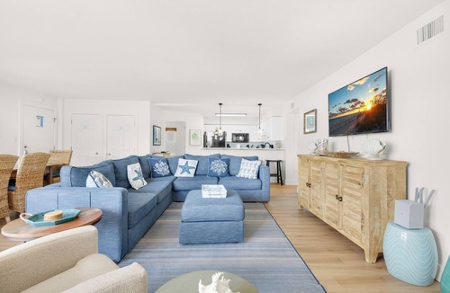 Pensacola Beach Condo | ✨Beach Front Corner Unit-Community Pool-3BR Starboard Village 412✨