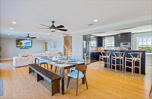 Flagler Beach House | Beach House Mansion- Private Beach Walk Over