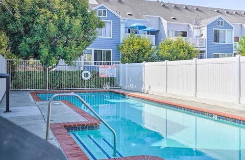 Del Obispo Condo | Beach Sail-Away Seaside Condo