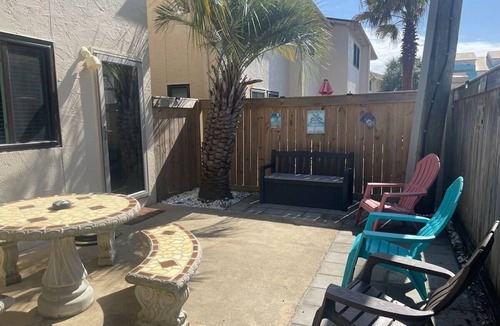 Sugar Beach House | Beachfront access & Pool! Snowbirds welcome!