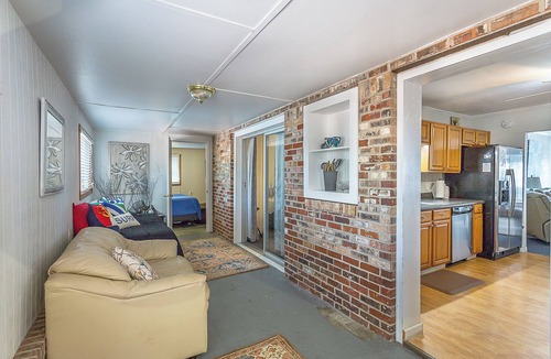Alligator Point House | Beachfront Bliss—No Crowds, Just Coastal Calm