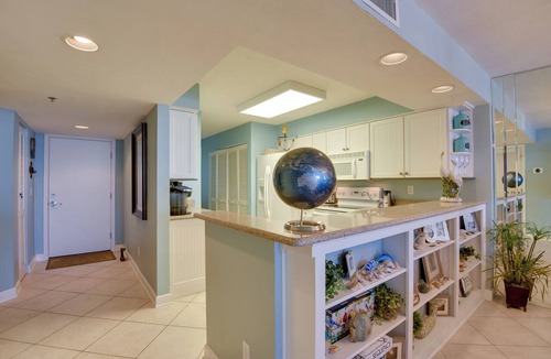Ponce Inlet Condo | Beachfront Condo w/Pool Access in Ponce Inlet