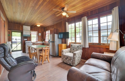 Cedarville Cabin | Beachside Cabin w/Views on Les Cheneaux Islands