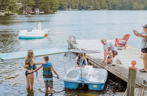Gravenhurst Resort | Bear Chalet at Granite Ridge