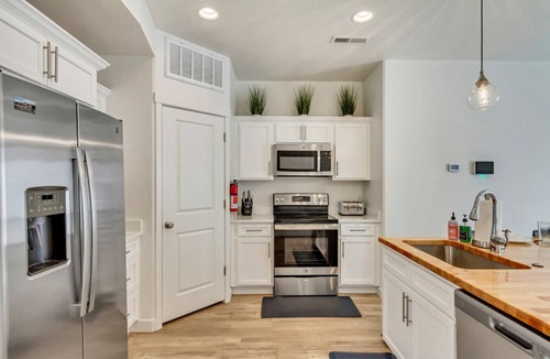 Garden City Villa | Bear Lake Getaway Minutes to Marina, Dining & Recreation