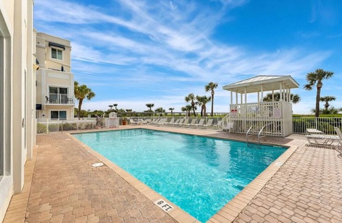 Cape Caneveral Beach Gardens Condo | Beautiful 2 Bedroom, 2 Bathroom Condo in Royal Mansions With Launch & Ocean Views!