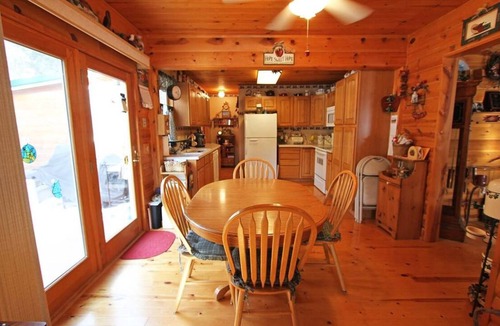 Spearfish House | Beautiful Cabin in the Black Hills-near Spearfish & Sturgis!
