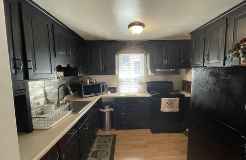 Fond du Lac House | Beautiful home with massage shower!