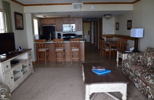 Cocoa Isles Resort | Beautiful Oceanfront Suite with Direct Access to Cocoa Beach - August 2024