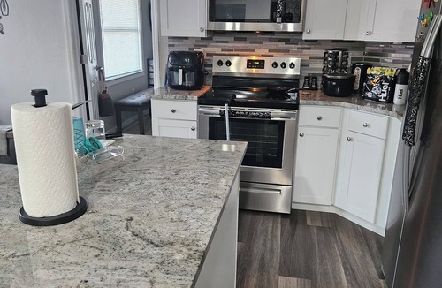 Spring Hill House | Beautiful Pool Home 2 large bedrooms + Den in Spring Hill FL