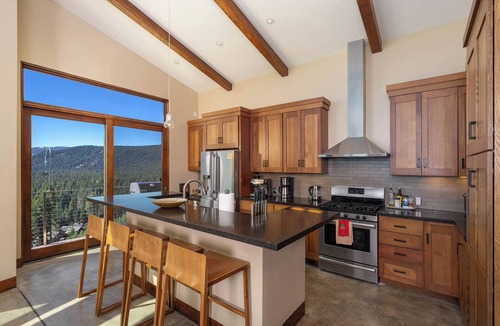 Tahoe Woods House | Beautiful View by Hauserman Rentals