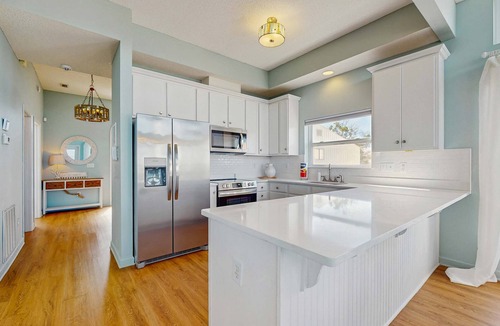 Fairhope House | Beautiful Water Front Home in Historic Fairhope