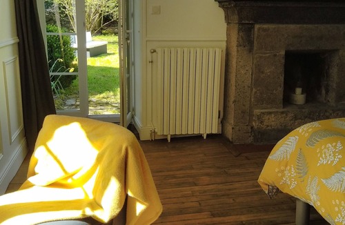 Athis-Val de Rouvre Bed & Breakfast | Bed and breakfast with its private garden in Suisse Normande