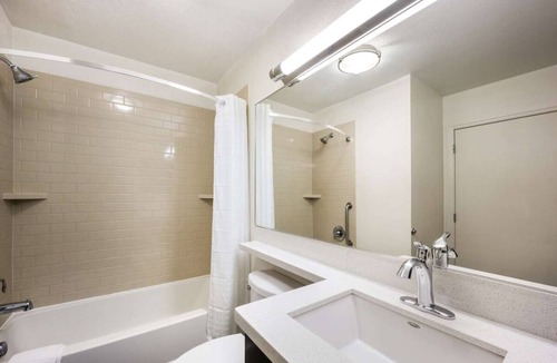 Santa Clara Hotel | Best Value, Quality Stay! Fully-equipped Kitchen, Pet-friendly Property!