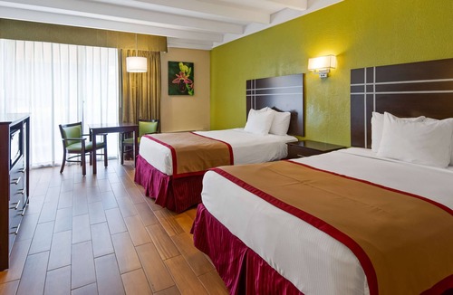 West Colonial Hotel | Best Western Orlando West