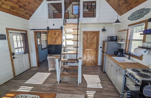 Custer Cabin | Black Hills Farmhouse, Cabin #2