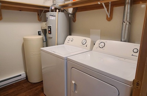 Sundance Apartment | Black Hills Gateway Getaway! Pet friendly with gorgeous mountain views.