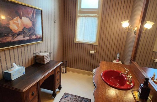 Springfield Hotel | Blue Room at the Feitshans House