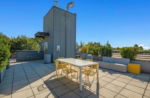 Capitol Hill Apartment | Blueground | Capitol Hill, view, nr Volunteer Park