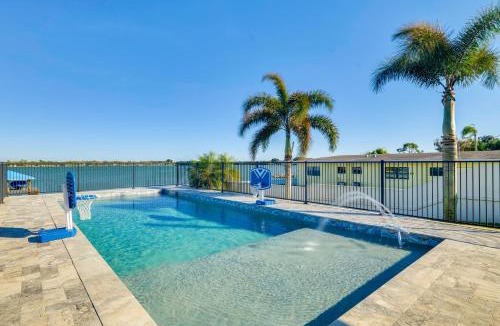 Sylvan Shores House | Boat Dock & Poolside Fun! Twin Houses on Lake Clay