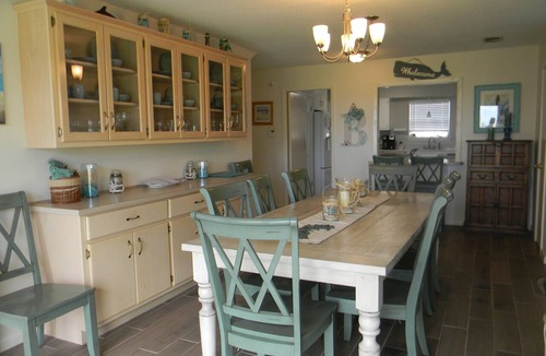 Dauphin Island Condo | Booking late summer and fall. Discounted rates. Book with Affirm. New Beach!