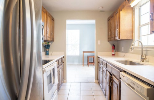 Ocean Springs House | Booth Circle Retreat - near downtown Ocean Springs & beaches