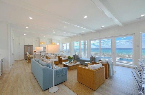 Villa Segunda House | Brand New 6 Bedroom, 6 Full Bath and one1/2 Bath/Gulf Front Home/Private Pool