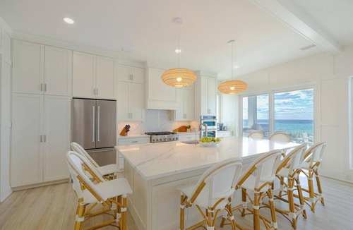 Villa Segunda House | Brand New 6 Bedroom, 6 Full Bath and one1/2 Bath/Gulf Front Home/Private Pool