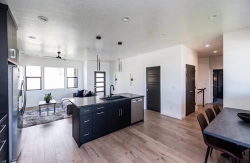 Smithfield Apartment | Brand New Modern - 1 bed 1 bath w/Sunset Views