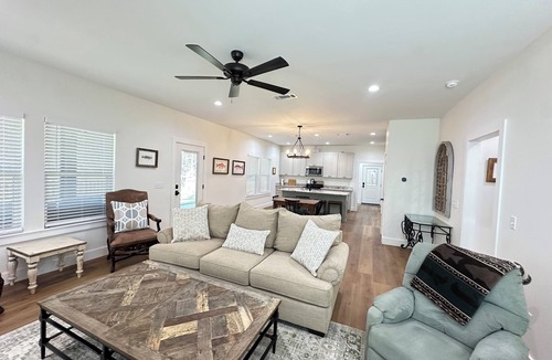 Geneva County Cottage | Brand new, pond front 2-bedroom cottage with AC in delightful Samson