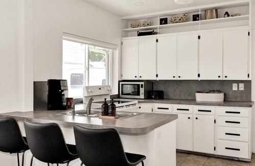 Logan House | Brick House in Logan