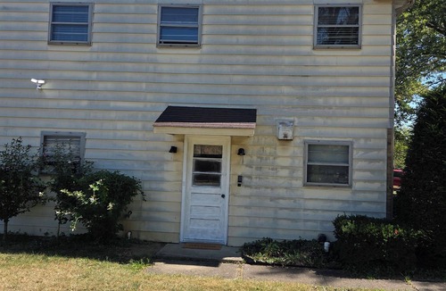 Brownsburg House | Bright 2BR w/Fast WiFi, Kitchen, Private Entrance
