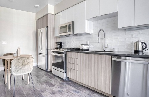 Milpitas Apartment | Bright Milpitas 1BR w/ Gym, Pool & Parking, walk to BART, by Blueground