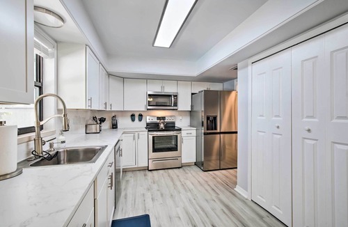 Sebastian Highlands House | Bright Sebastian Home w/Pool ~ 7 Mi to Beach!