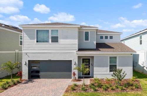 Four Corners House | Bright & Spacious 7BR Pool Villa w/Game Loft | New Windsor Cay Resort near Disney