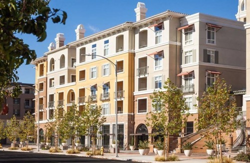 North San Jose Condo | Bright Verdant 2BR Retreat with Lounge & Pool