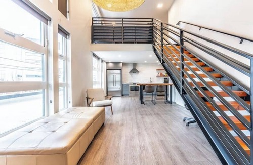 Yesler Terrace Apartment | Broadway-Condotel on First Hill