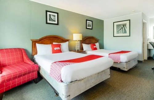 Jennings Hotel | Budget-Friendly Escape Near Jennings Attractions, Perfect for Pets