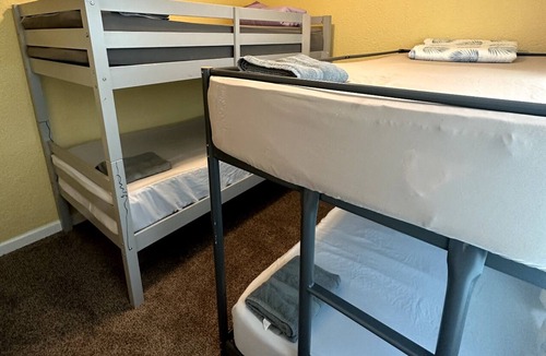 Harlingen House | Bunk Bed In Shared Room In Harlingen TX! 2C