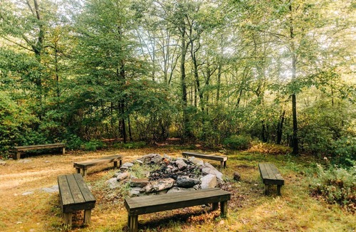 Columbia Cabin | Cabin, 16 Bunks, Kitchen, Bathroom, ADA