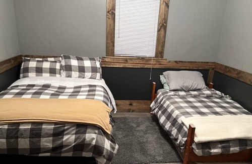 Markesan Cabin | Cabin on Lake Puckaway!!
