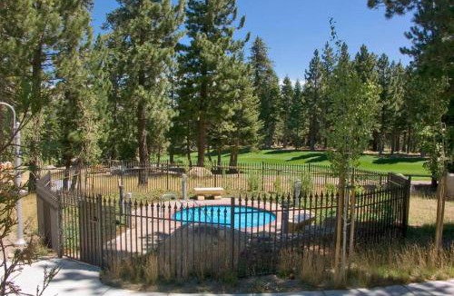 Crooked Pines House | Cabins 21