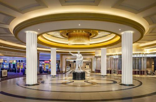Danville Hotel | Caesars Virginia Hotel & Casino - A Caesars Rewards Destination
