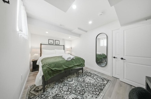 Caledon Apartment | Caledon Quiet Luxury Escape 3BR Suite
