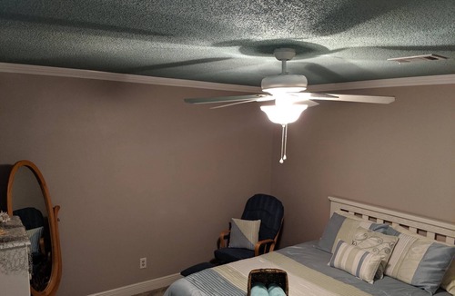 Northwest Pensacola House | “Calm Seas” Private bedroom, Private Bathroom, pool, and nearby beaches