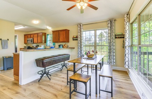 Shoreline Park House | Canal-Front Abode w/Private Dock in Bay St Louis