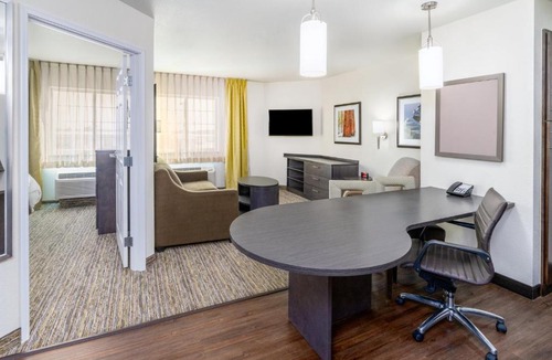 Cheyenne Hotel | Candlewood Suites Cheyenne by IHG