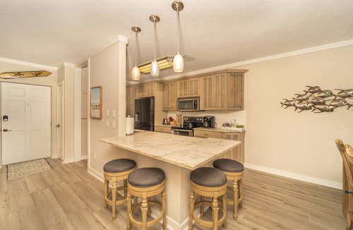 Indialantic Condo | Captivating & Spacious 2 primary suites/2.5 bath Oceanfront Condo