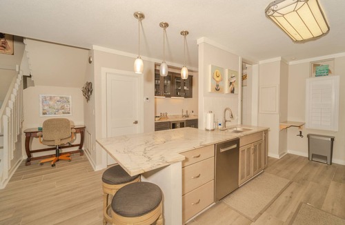Indialantic Condo | Captivating & Spacious 2 primary suites/2.5 bath Oceanfront Condo